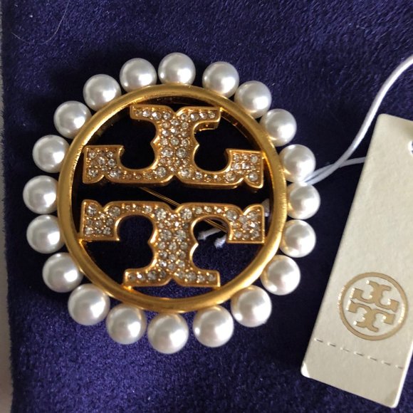 Tory Burch Gold Miller Pavé Pearl Brooch - Picture 9 of 16
